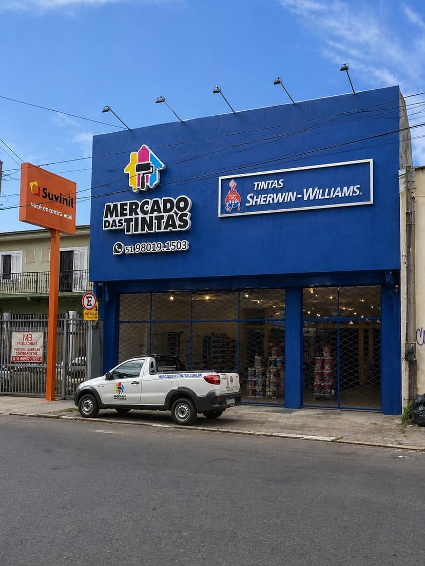 Fachada da loja Mercado das Tintas em Viamão, bairro Cecília